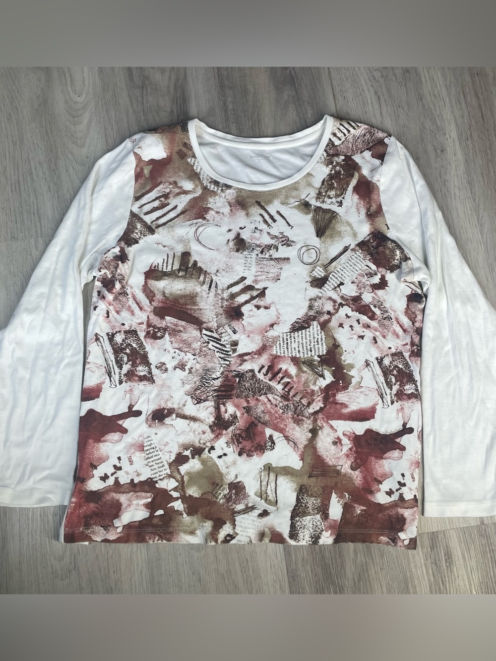 Northern Reflections White Long-Sleeve Top with Brown & Rust Abstract Print